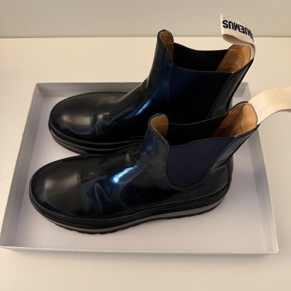 Jacquemus Les Bottines Pavane Leather Chelsea Boots (Size 8)